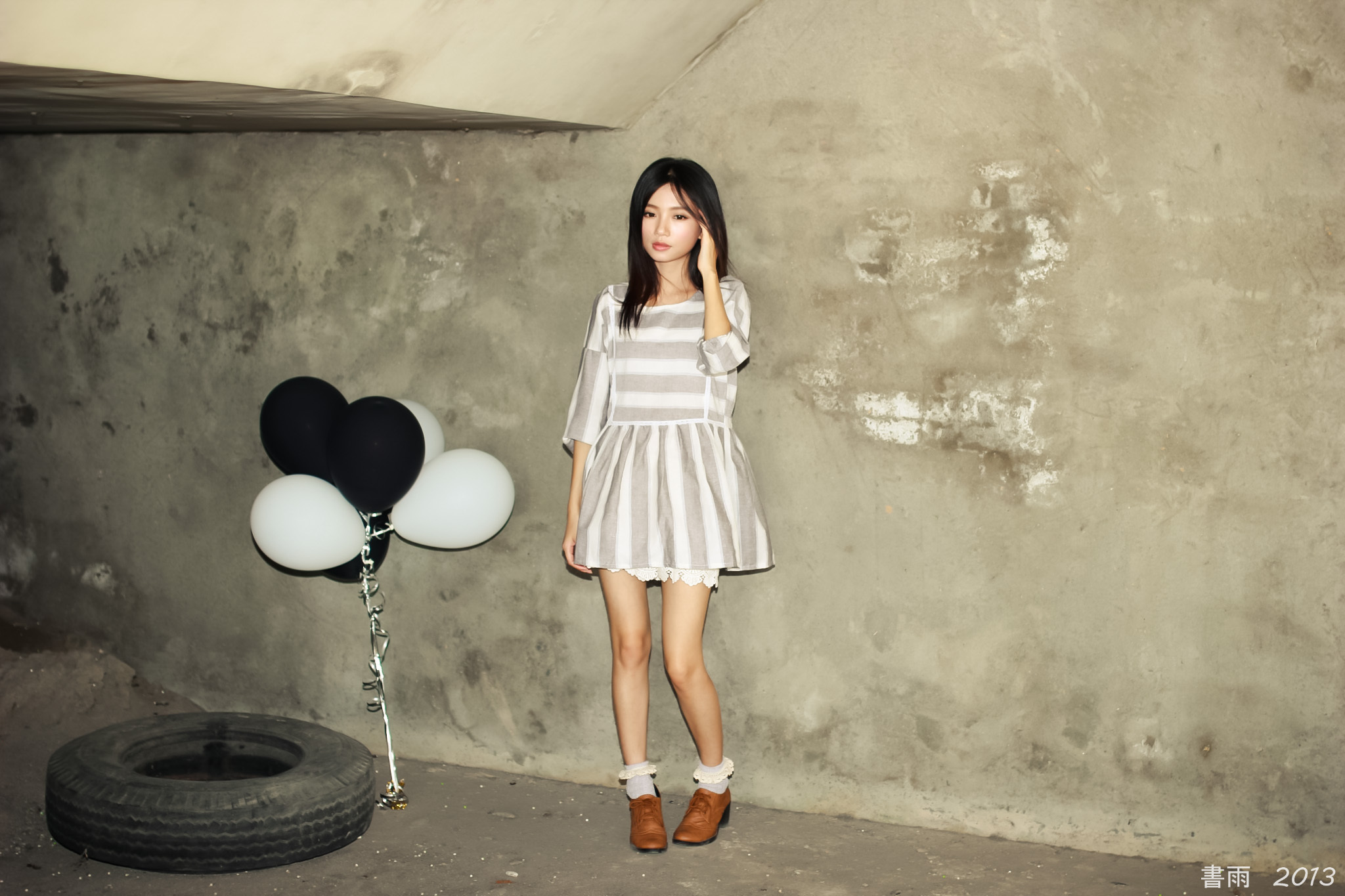 [Beautyleg番外篇]2013-10-12 可艾彰滨废墟外拍